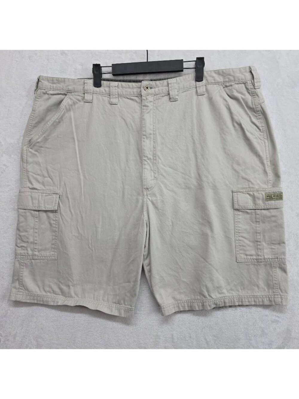 Wrangler Mens Cargo Shorts Size 46 Khaki Relaxed Fit Outdoors Hiking Pockets